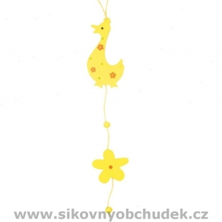 Závěsná dřevěná dekorace Kačenka s kytičkou žlutá